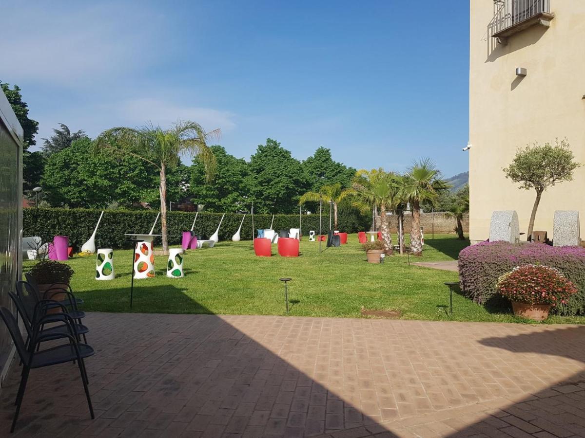 I Giardini Del Novecento Hotel Lamezia Terme Eksteriør billede