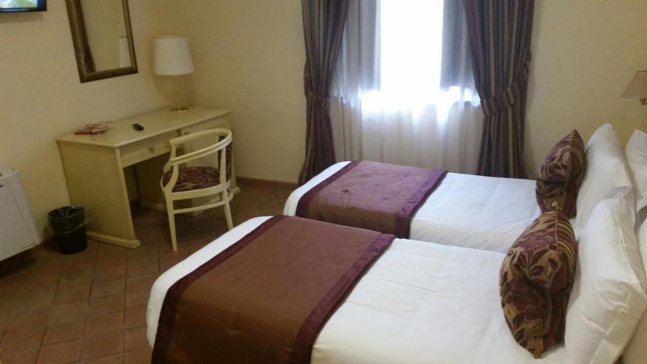 I Giardini Del Novecento Hotel Lamezia Terme Eksteriør billede